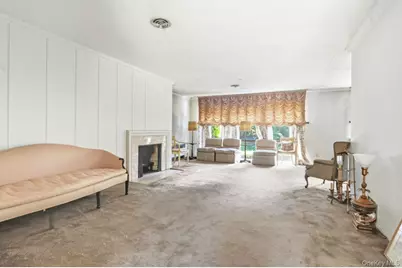 80 Nassau Drive, Great Neck, NY 11021 - Photo 8