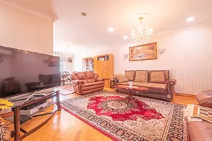 82-44 167th St, Jamaica, NY 11432 - Photo 4