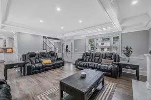 18 Worden Pl, West Babylon, NY 11704 - Photo 6