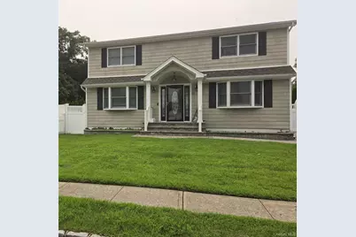 18 Worden Place, West Babylon, NY 11704 - Photo 1