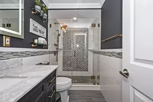 18 Worden Pl, West Babylon, NY 11704 - Photo 24