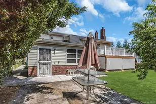 214 Park Ave, New Hyde Park, NY 11040 - Photo 32