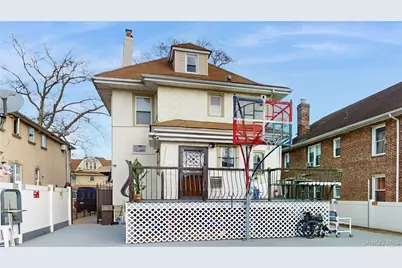3126 Buell Street, East Elmhurst, NY 11369 - Photo 18