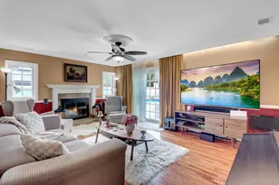 2 Fairhaven Dr, Wheatley Heights, NY 11798 - Photo 14