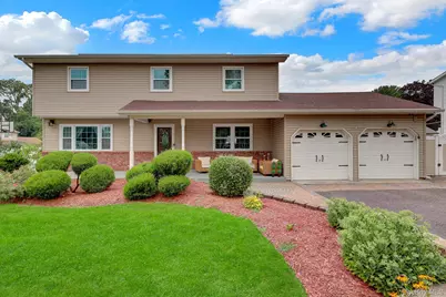 2 Fairhaven Drive, Wheatley Heights, NY 11798 - Photo 1