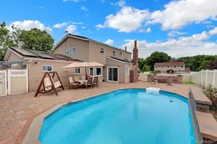 2 Fairhaven Dr, Wheatley Heights, NY 11798 - Photo 38