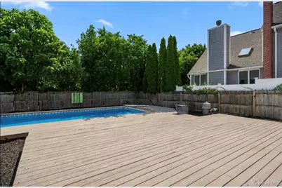 325 Harrison Avenue, Miller Place, NY 11764 - Photo 32
