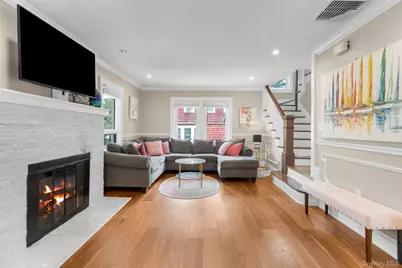 76 Chestnut Avenue, Pelham, NY 10803 - Photo 2
