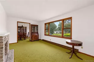 685 Village Ln, Mattituck, NY 11952 - Photo 10