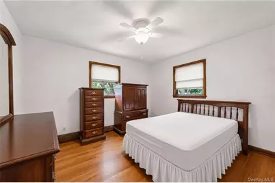 685 Village Lane, Mattituck, NY 11952 - Photo 18