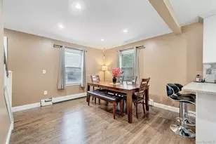 258 Fairview Blvd, Hempstead, NY 11550 - Photo 8