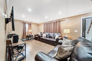 258 Fairview Blvd, Hempstead, NY 11550 - Photo 4
