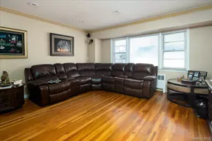 17 Joludow Dr, Massapequa Park, NY 11762 - Photo 4
