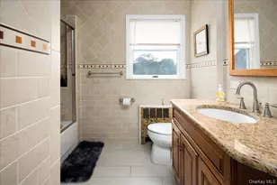 17 Joludow Dr, Massapequa Park, NY 11762 - Photo 6