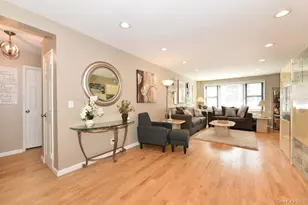 2 Birchwood Ct, Mineola, NY 11501 - Photo 4