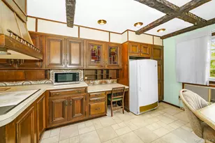 204 Center St, Williston Park, NY 11596 - Photo 14