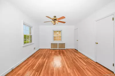 204 Center Street, Williston Park, NY 11596 - Photo 22