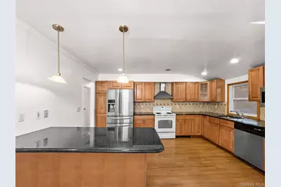 36 Clearview Drive, Wyandanch, NY 11798 - Photo 22