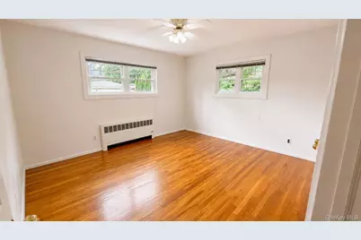 38 Hill Drive, Glen Head, NY 11545 - Photo 12