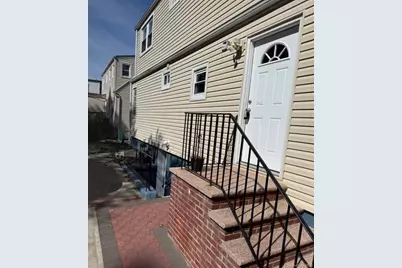134 Scranton Avenue, Lynbrook, NY 11563 - Photo 2