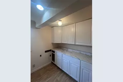 348 E Beech Street #Lower, Long Beach, NY 11561 - Photo 6