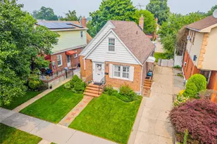 80-07 250th St, Bellerose, NY 11426 - Photo 2
