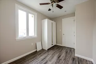 450 E Broadway, Long Beach, NY 11561 - Photo 10
