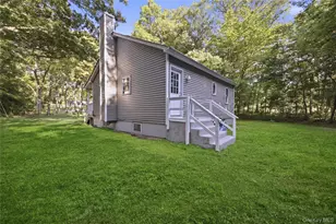 114 Wilson Ave, Medford, NY 11763 - Photo 6