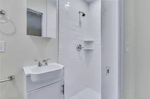 114 Wilson Ave, Medford, NY 11763 - Photo 22