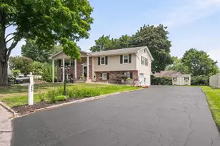 25 Preakness Ln, New City, NY 10956 - Photo 4