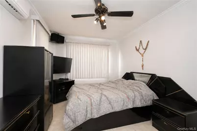 942 72nd Street, Brooklyn, NY 11228 - Photo 20