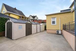 942 72nd St, Brooklyn, NY 11228 - Photo 4