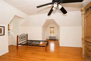 942 72nd St, Brooklyn, NY 11228 - Photo 44