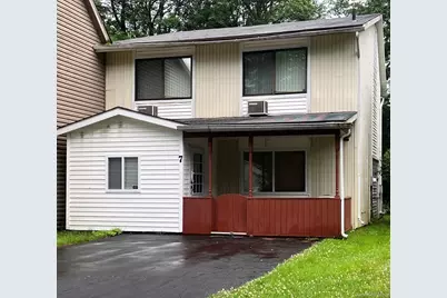 7 Elizabeth Way, Kiamesha Lake, NY 12751 - Photo 1