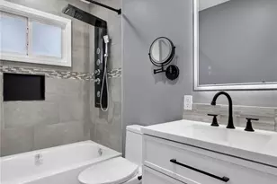 33 Parkway Blvd, Wyandanch, NY 11798 - Photo 18
