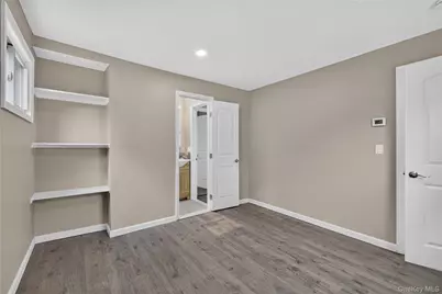 33 Parkway Boulevard, Wyandanch, NY 11798 - Photo 12