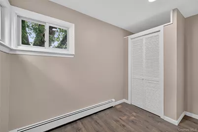 33 Parkway Boulevard, Wyandanch, NY 11798 - Photo 16