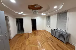149 W Kingsbridge Rd, Mount Vernon, NY 10550 - Photo 2