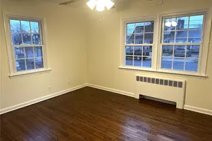 2365 Babylon St, Wantagh, NY 11793 - Photo 6