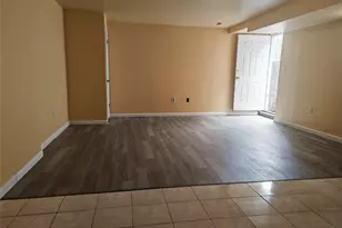 558 Eltingville Blvd, New York, NY 10312 - Photo 22