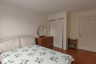558 Eltingville Blvd, New York, NY 10312 - Photo 16