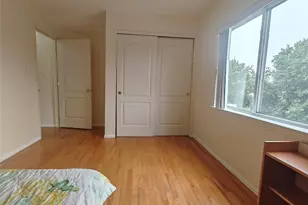 558 Eltingville Blvd, New York, NY 10312 - Photo 14