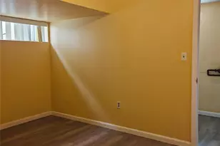558 Eltingville Blvd, New York, NY 10312 - Photo 24