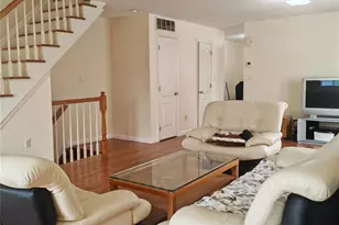 558 Eltingville Blvd, New York, NY 10312 - Photo 4