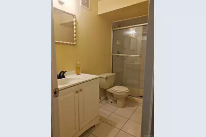 558 Eltingville Boulevard, New York, NY 10312 - Photo 20