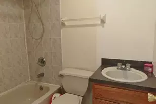558 Eltingville Blvd, New York, NY 10312 - Photo 18