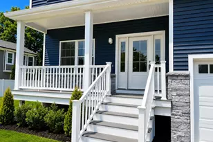 7 Edgewater Dr, Mastic Beach, NY 11951 - Photo 8