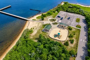7 Edgewater Dr, Mastic Beach, NY 11951 - Photo 6