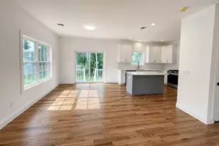 7 Edgewater Dr, Mastic Beach, NY 11951 - Photo 12