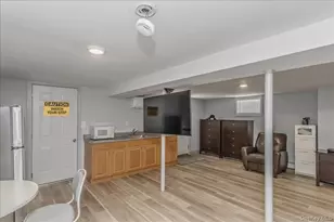 22 Homan Blvd, Hempstead, NY 11550 - Photo 28